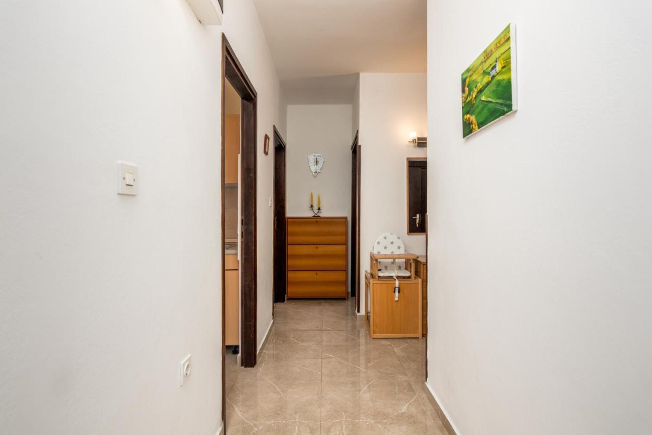 Apartments With A Parking Space Medulin - 7494 Экстерьер фото